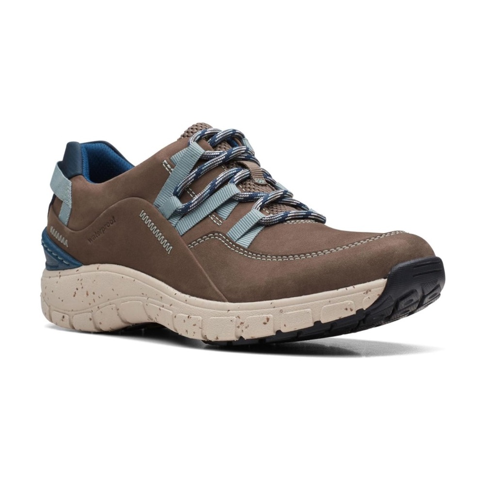 Clarks Wave Range Brown Waterproof Sneakers Size 11